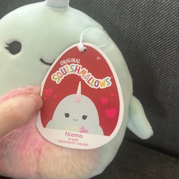 5inch Drew & Niema Shoppers exclusive - Picture 6 of 11